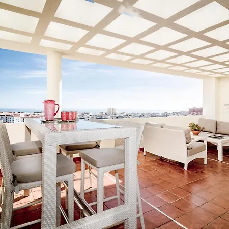 Pdm - Elegant With Breathtaking Sea View Apartment Estepona