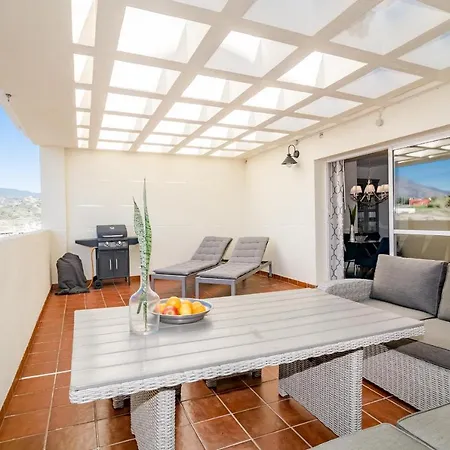 Pdm - Elegant With Breathtaking Sea View Apartment *