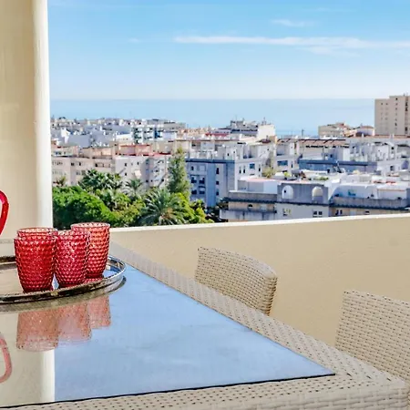 Pdm - Elegant With Breathtaking Sea View Lejlighed